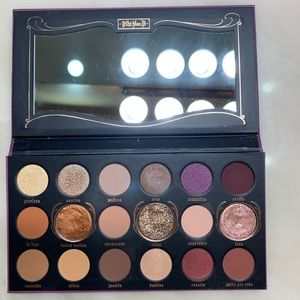 Kat von D Por Vida eyeshadow palette